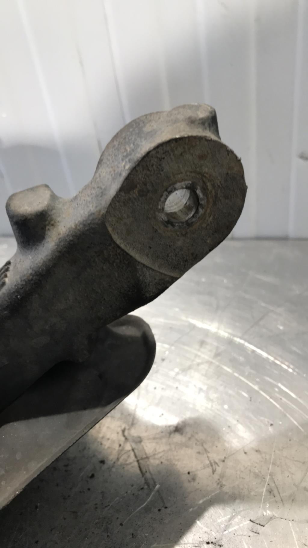Fusee avant droit FIAT STILO BREAK Diesel - 1