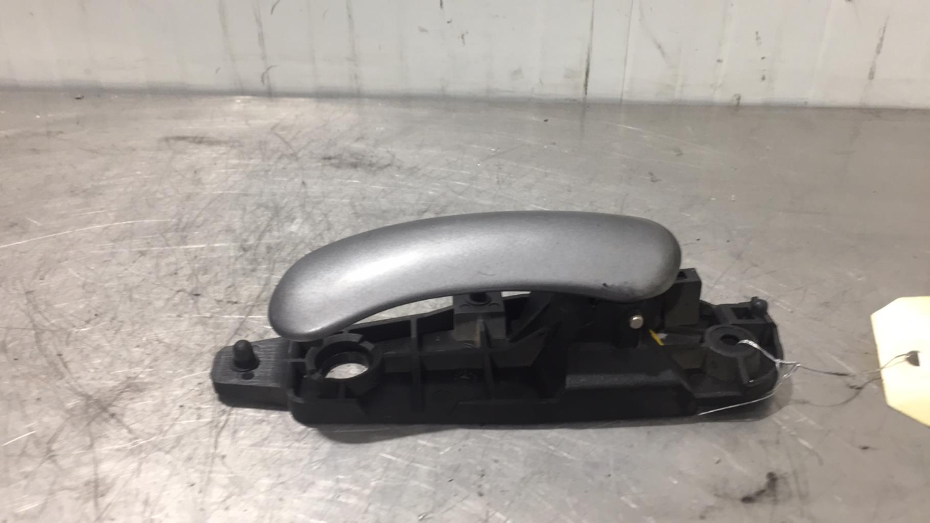 Maniglia interna posteriore sinistra FIAT STILO BREAK Diésel - 1