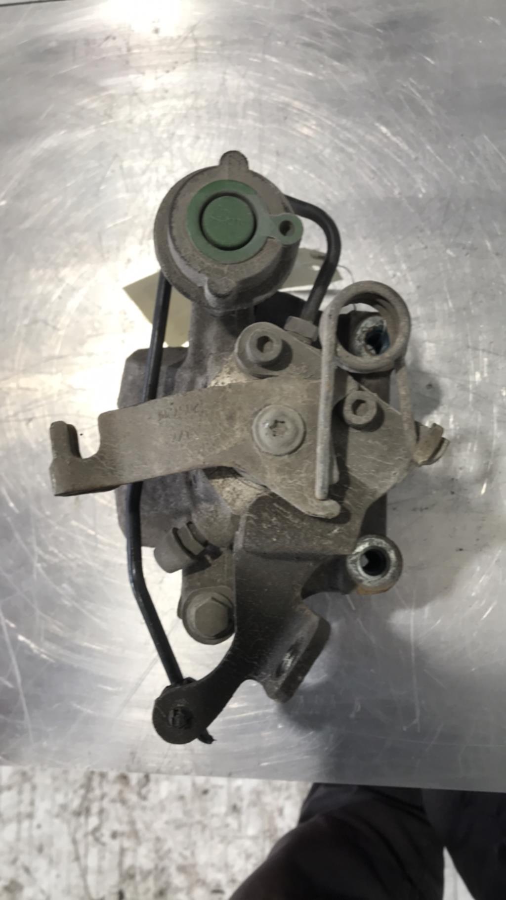 Pinza freni posteriore destra CITROEN C4 GRAND PICASSO 1 Diésel - 1