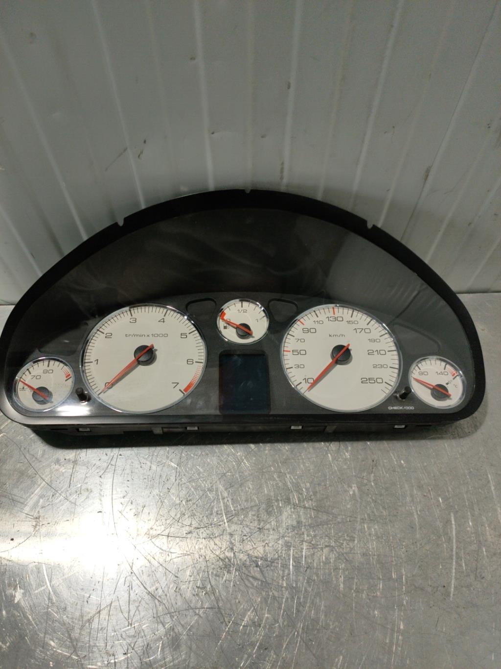 Compteur PEUGEOT 407 PHASE 1 Essence - 1