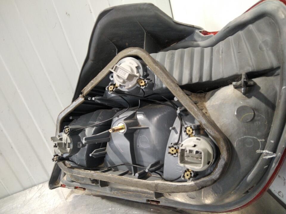 Fanale posteriore principale sinistro (luci) TOYOTA YARIS 1 PHASE 1 Diésel - 1