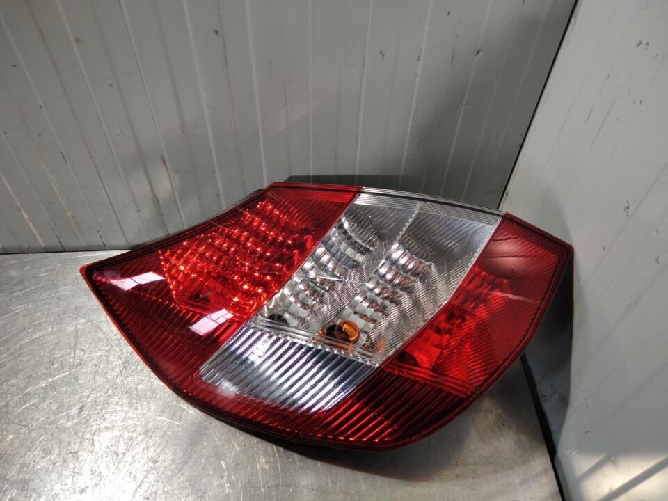 Fanale posteriore principale sinistro (luci) RENAULT GRAND SCENIC 2 PHASE 1 Diésel - 1