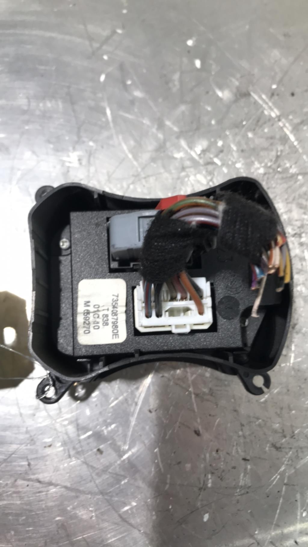 Bouton de warning FIAT DOBLO 2  - 1