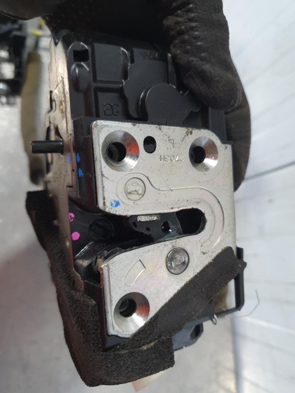 Chiusura centralizzata posteriore sinistra RENAULT KOLEOS 1 PHASE 1 Diésel - 1