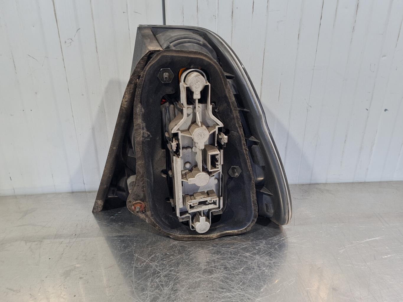 Fanale posteriore principale sinistro (luci) BMW SERIE 3 E46 COMPACT PHASE 1 Diésel - 1