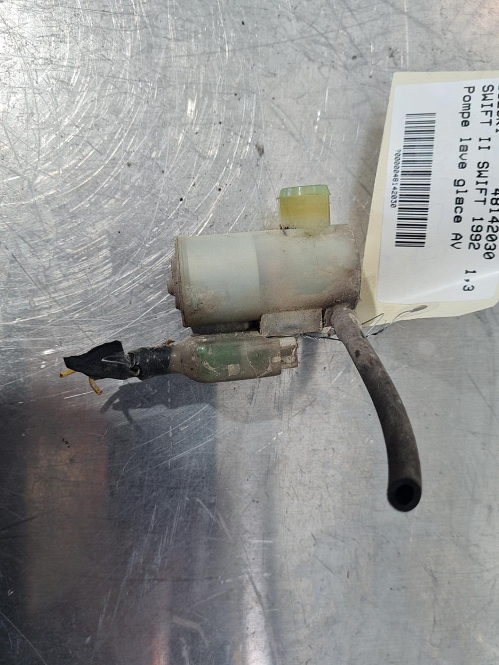 Pompe lave glace avant SUZUKI SWIFT 3 Essence - 1