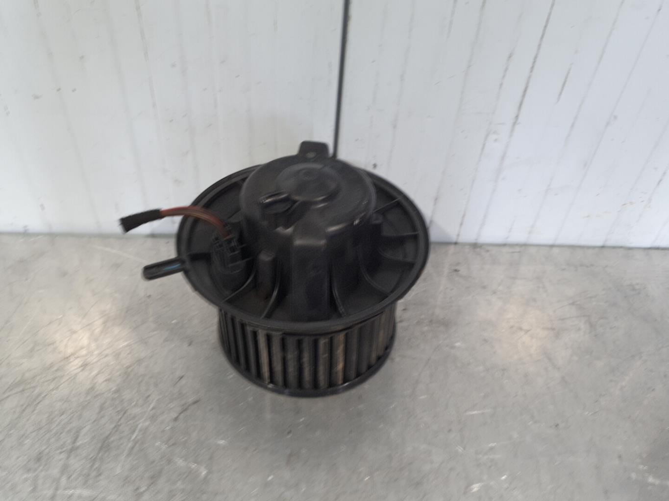 Pulseur d'air VOLKSWAGEN GOLF 5 Diesel - 1