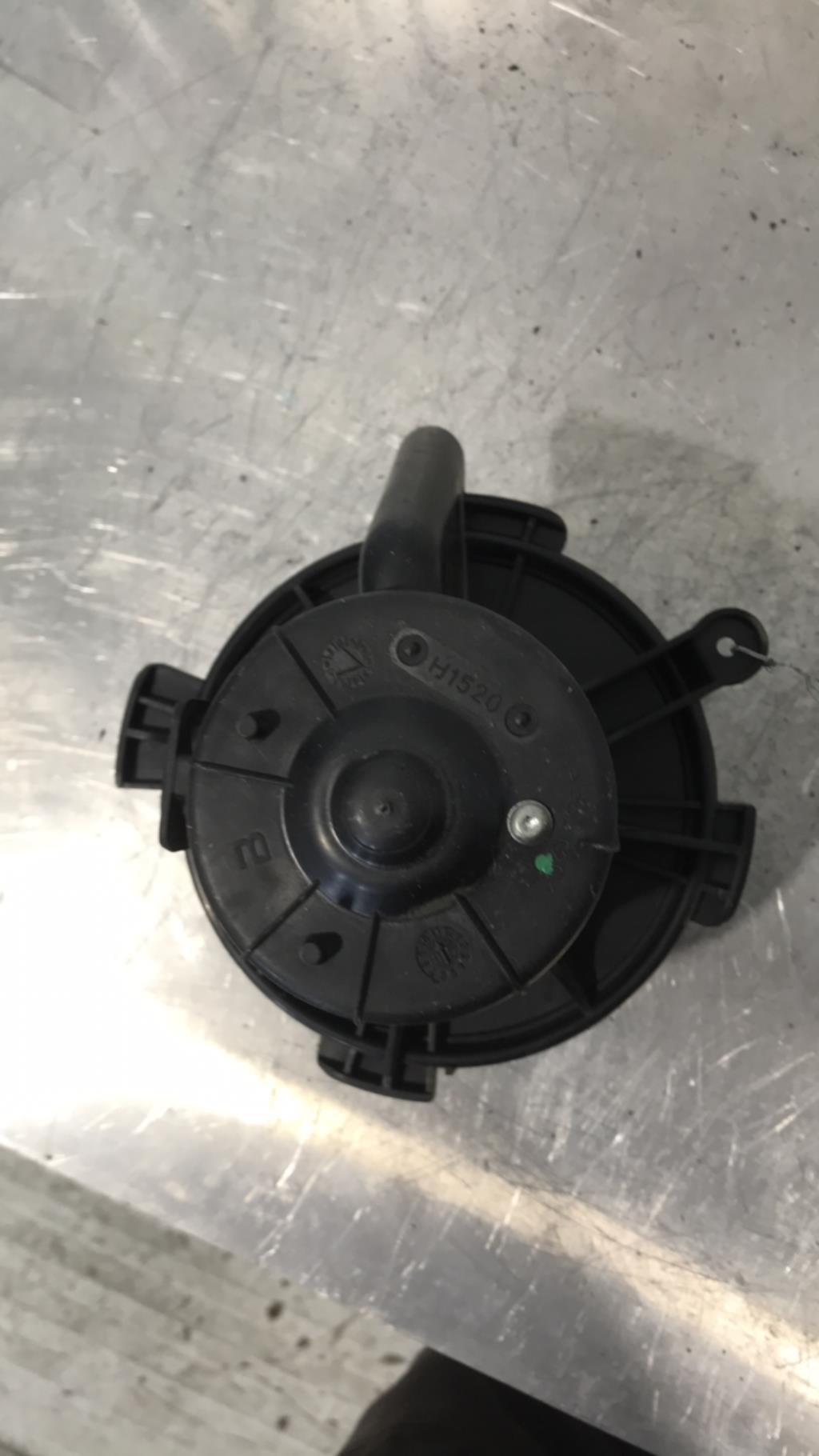 Pulseur d'air PEUGEOT 307 PHASE 1 Diesel - 1