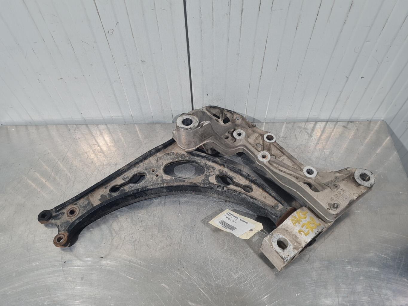 Triangle avant gauche VOLKSWAGEN GOLF 5 Diesel - 1