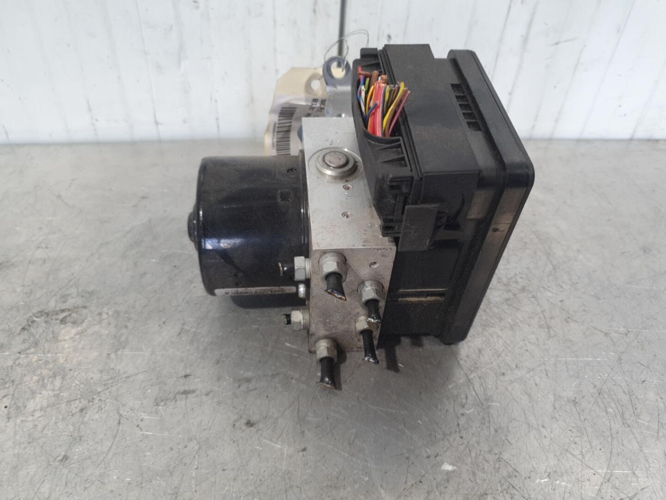 Blocco ABS (antibloccaggio freni) BMW SERIE 1 E81 Diésel - 1