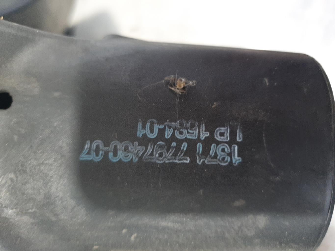 Boite a air BMW SERIE 1 E81 Diesel - 1