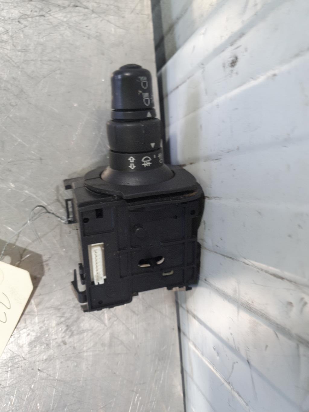 Commodo phare RENAULT SCENIC 2 PHASE 2 Diesel - 1