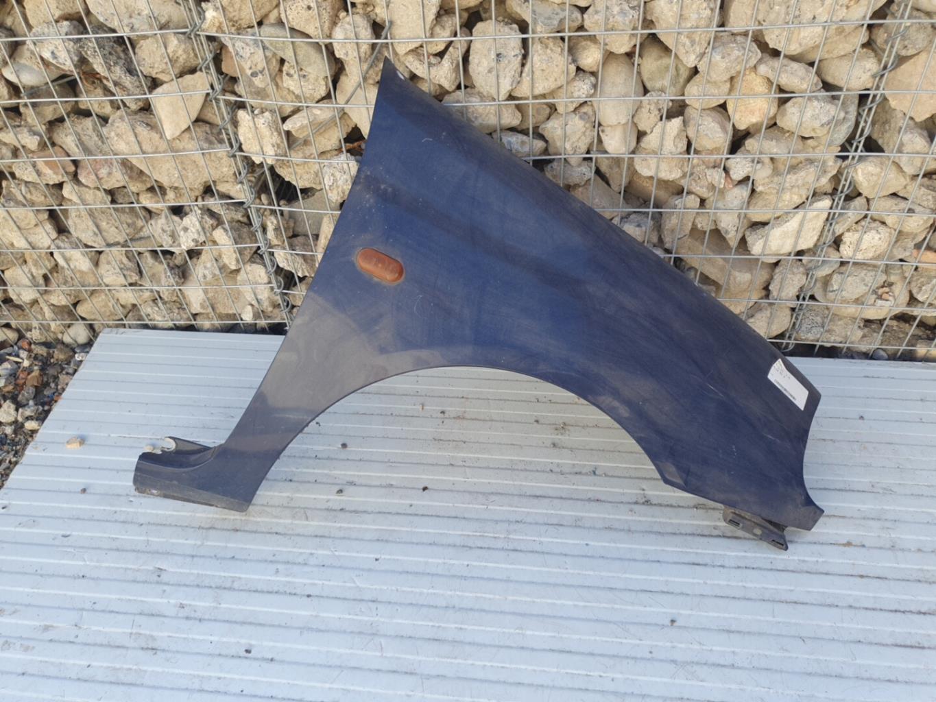 Aile avant droit RENAULT CLIO 2 PHASE 1 Diesel - 1