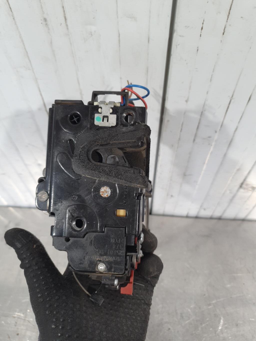 Chiusura centralizzata anteriore destra SKODA FABIA 2 PHASE 1 BREAK Diésel - 1