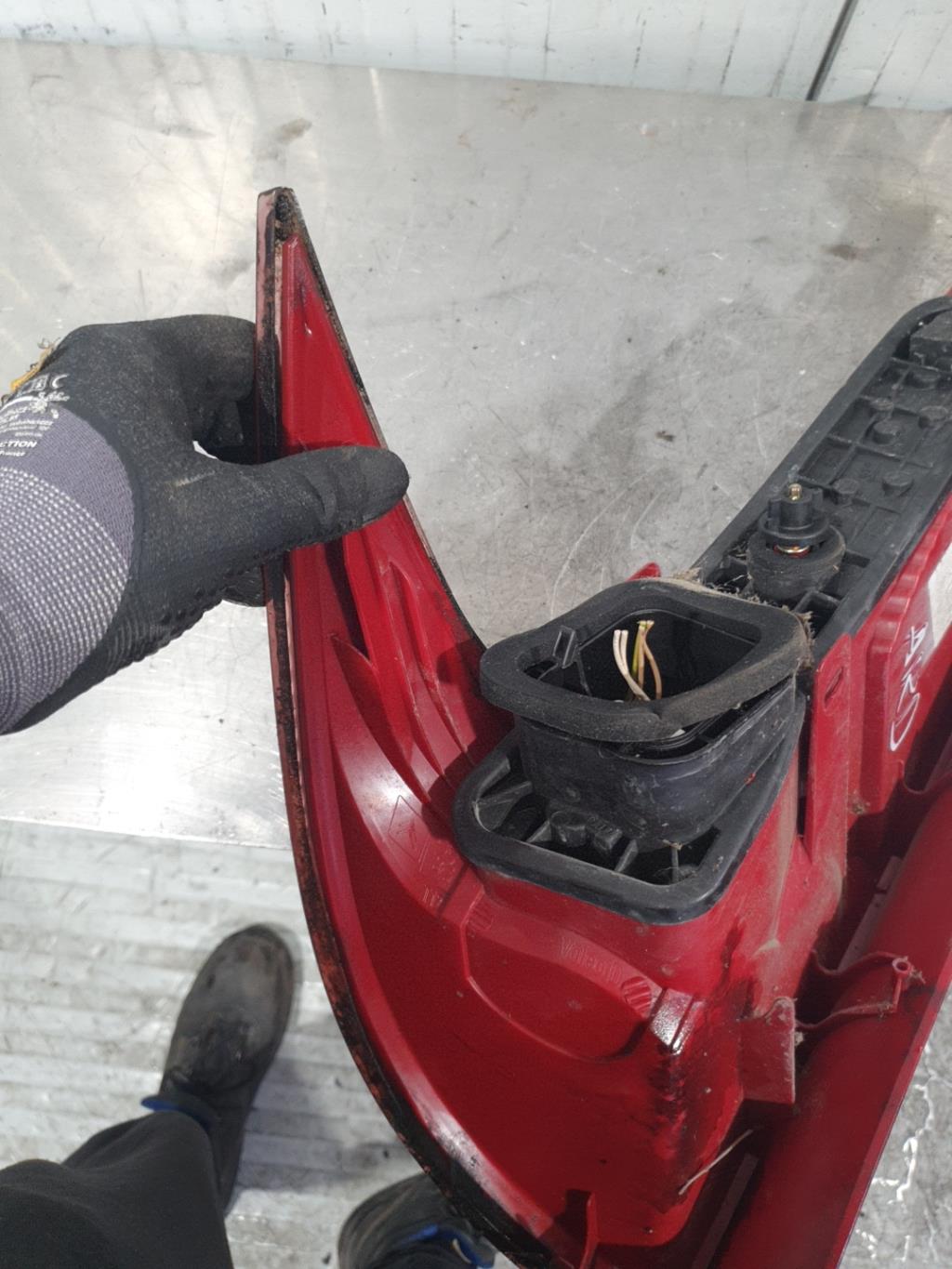 Fanale posteriore principale destro (luci) PEUGEOT 206 PHASE 2 BREAK Gasolina - 1