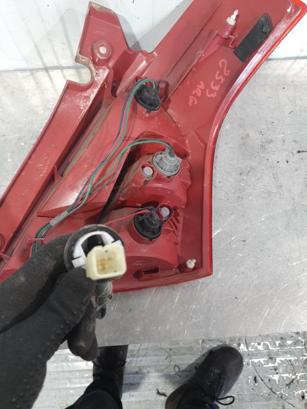 Fanale posteriore principale sinistro (luci) SUZUKI SWIFT 3 Gasolina - 1