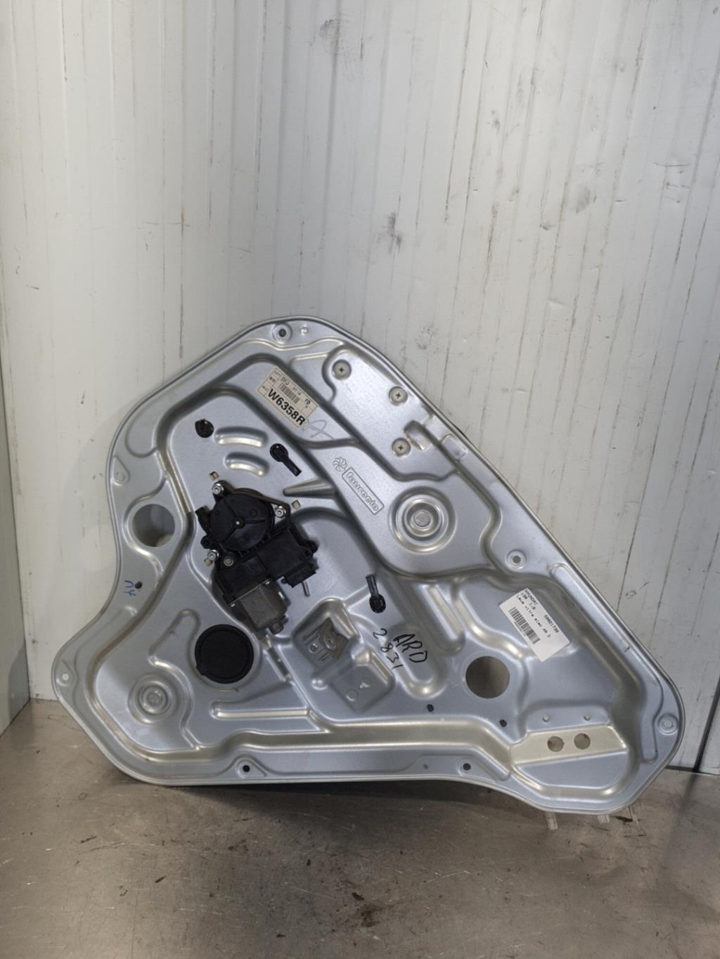 Alzacristalli elettrico posteriore destro HYUNDAI I 30 1 PHASE 1 BREAK Diésel - 1