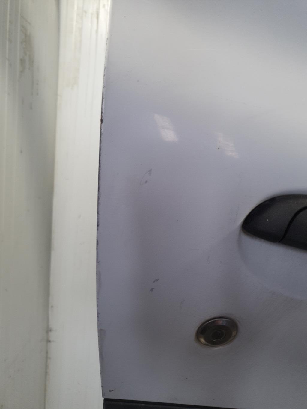 Porte avant droit RENAULT CLIO 2 PHASE 1 Essence - 1