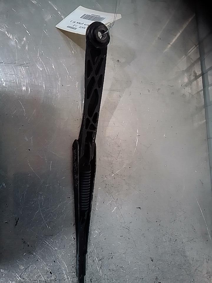 Braccio tergicristallo anteriore destro FIAT GRANDE PUNTO Diésel - 1