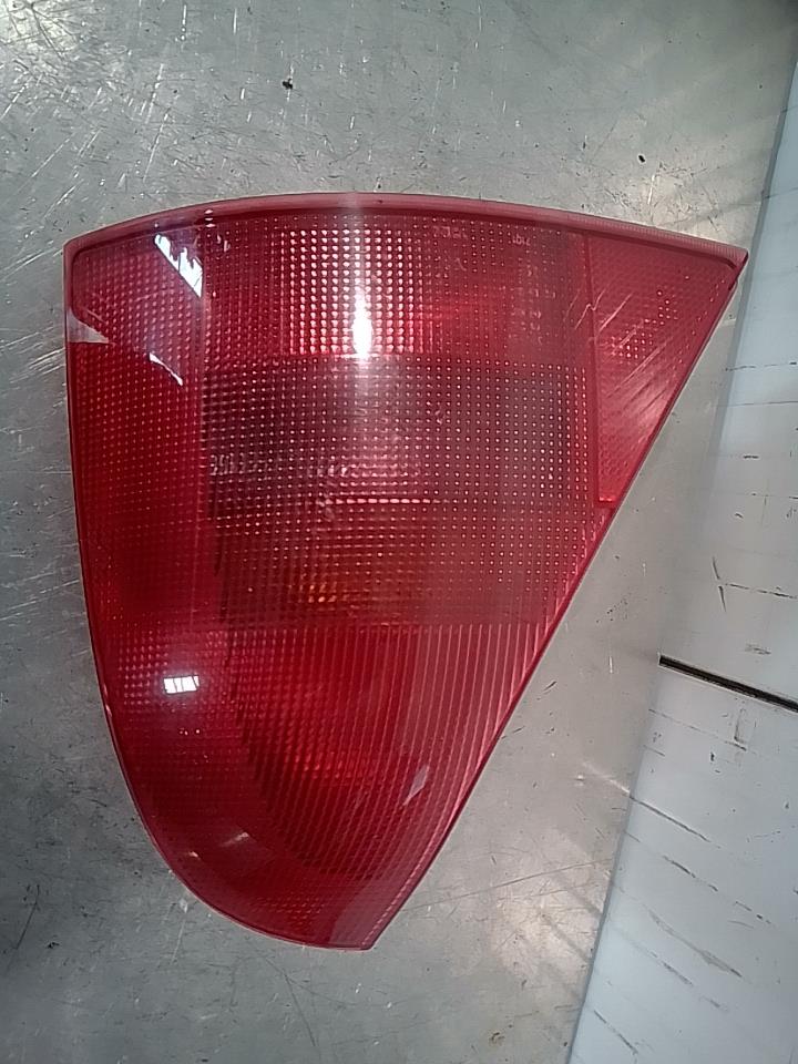Fanale posteriore principale destro (luci) RENAULT CLIO 2 PHASE 1 Gasolina - 1