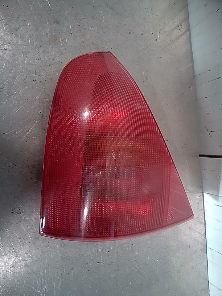 Fanale posteriore principale sinistro (luci) RENAULT CLIO 2 PHASE 1 Gasolina - 1