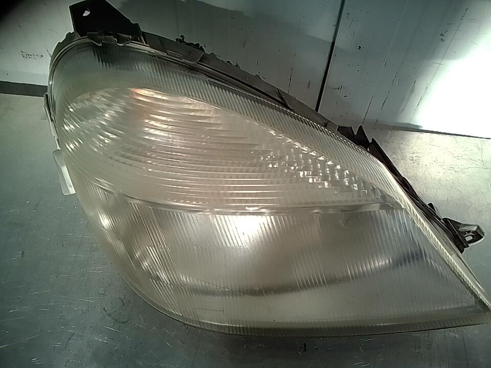 Gruppo ottico anteriore principale destro (luci)(faro) MERCEDES VANEO 414 Diésel - 1