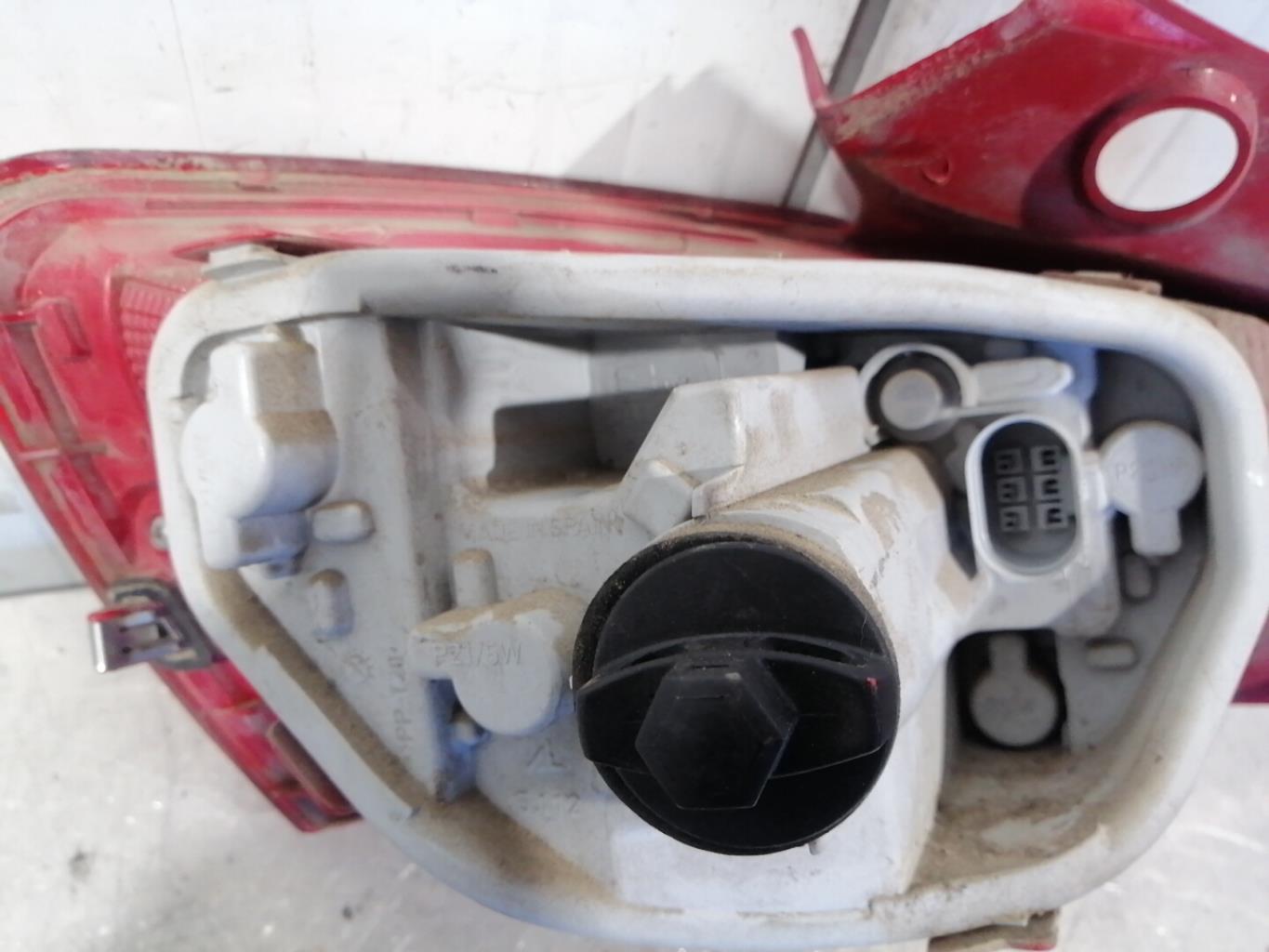 Fanale posteriore principale destro (luci) SEAT IBIZA 4 PHASE 1 Gasolina - 1