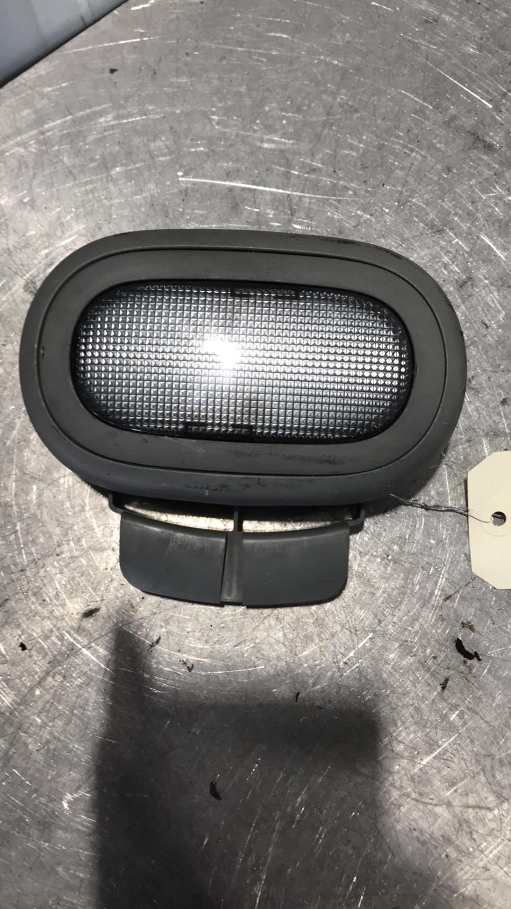 Eclairage de plafonnier RENAULT CLIO 2 CAMPUS PHASE 1 Diesel - 1