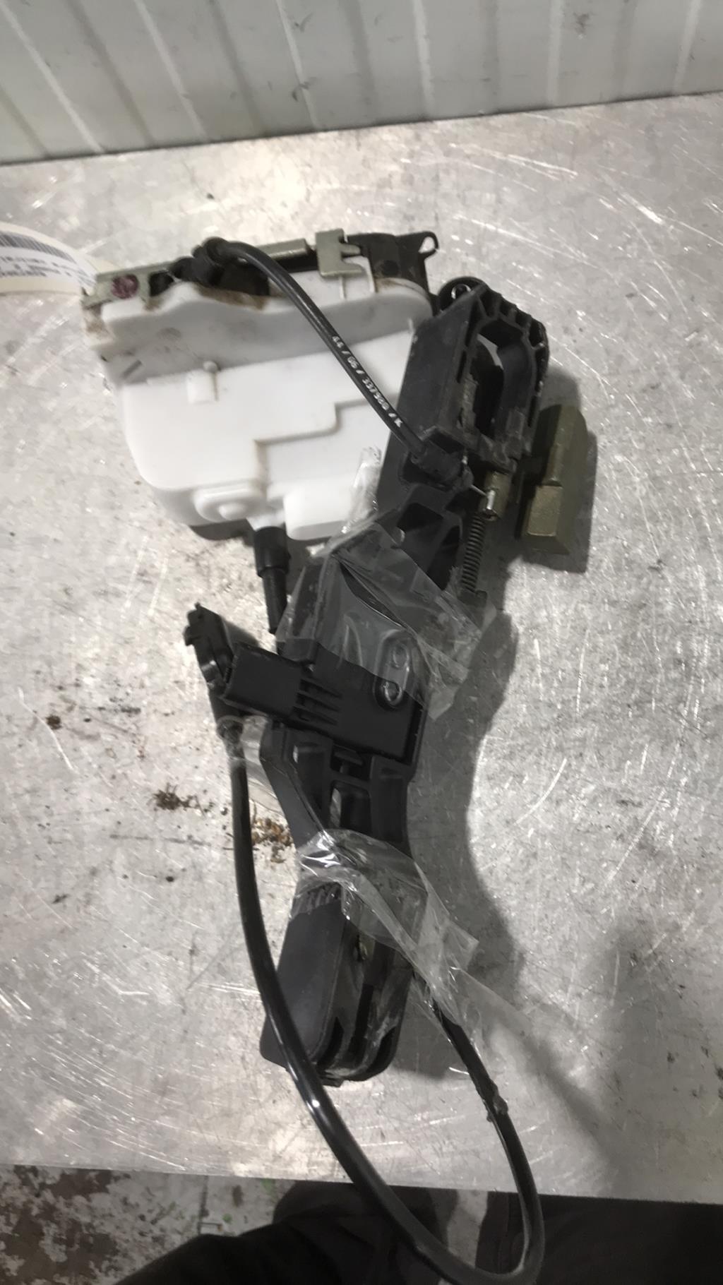 Chiusura centralizzata anteriore destra RENAULT ESPACE 4 PHASE 2 Diésel - 1