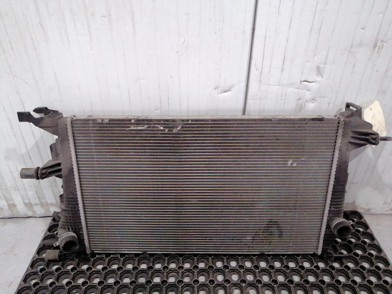Radiateur eau RENAULT MEGANE 3 PHASE 1 Diesel - 1