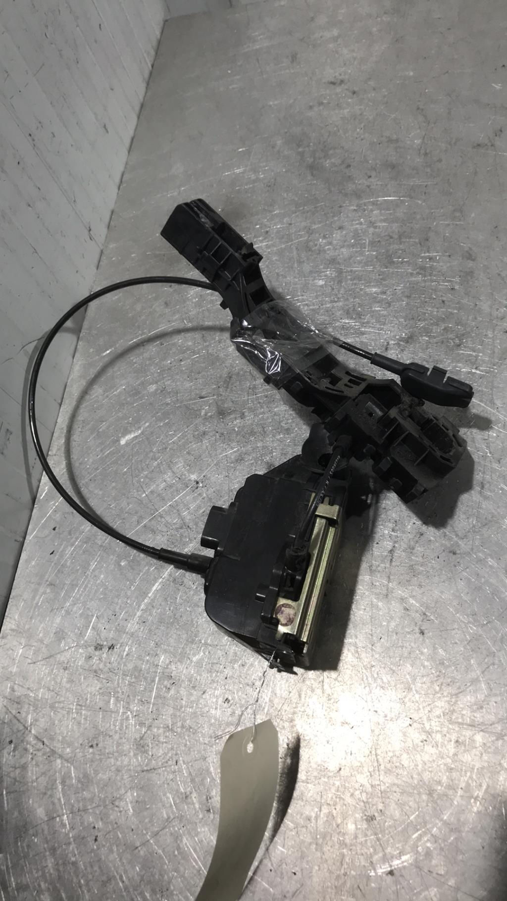 Chiusura centralizzata anteriore sinistra RENAULT SCENIC 2 PHASE 1 Diésel - 1