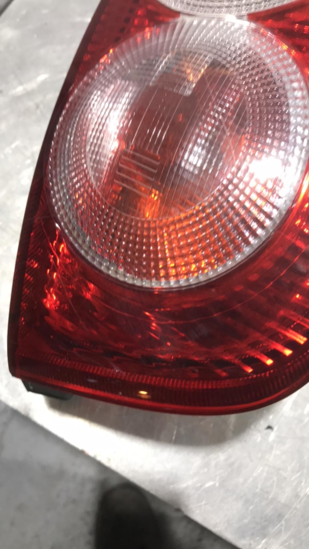 Fanale posteriore principale sinistro (luci) NISSAN MICRA 3 PHASE 1 Gasolina - 1