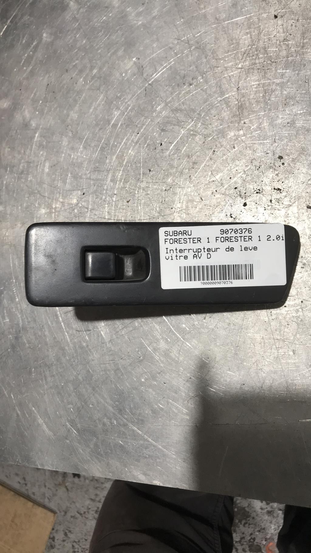 Interruttore lavacristalli anteriore destro SUBARU FORESTER 1 Gasolina - 1