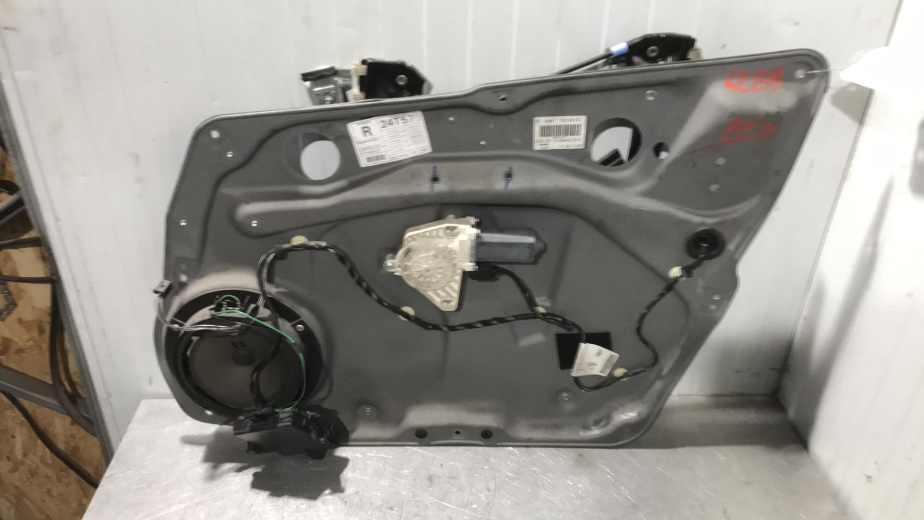 Alzacristalli elettrico anteriore destro MERCEDES CLASSE A 169 PHASE 1 Diésel - 1
