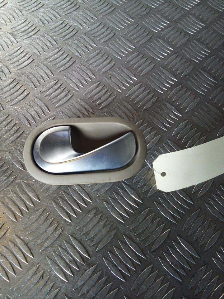 Maniglia interna anteriore sinistra RENAULT GRAND SCENIC 2 PHASE 2 Diésel - 1