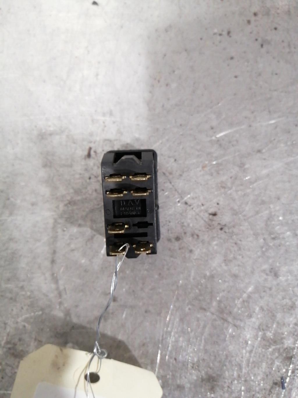 Bouton de warning RENAULT SUPER 5 Essence - 1
