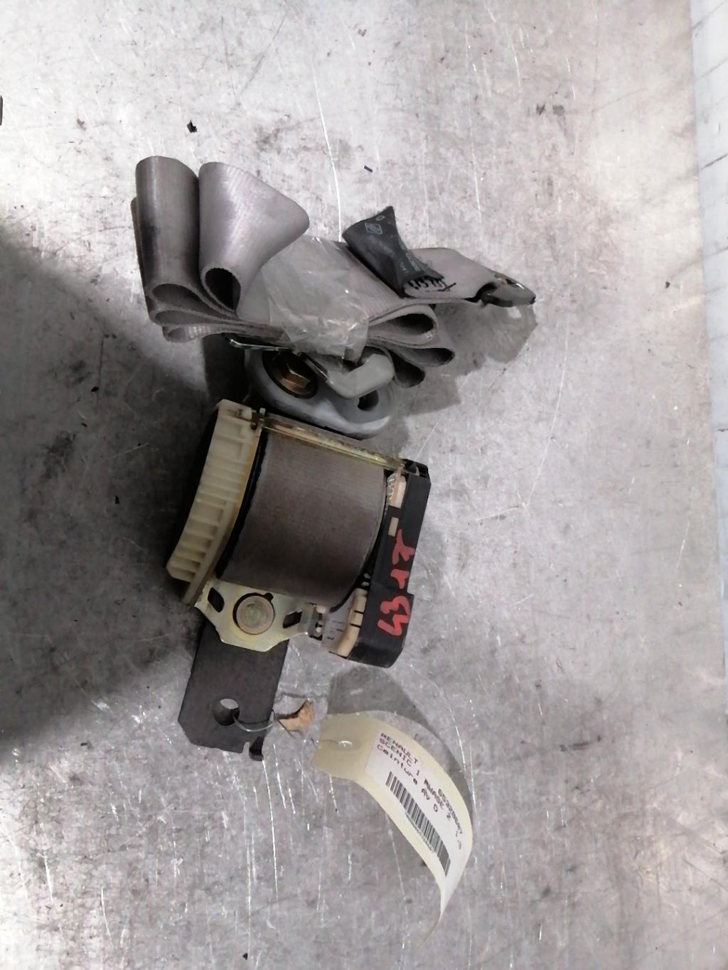 Ceinture avant droit RENAULT SCENIC 1 PHASE 2 Diesel - 1
