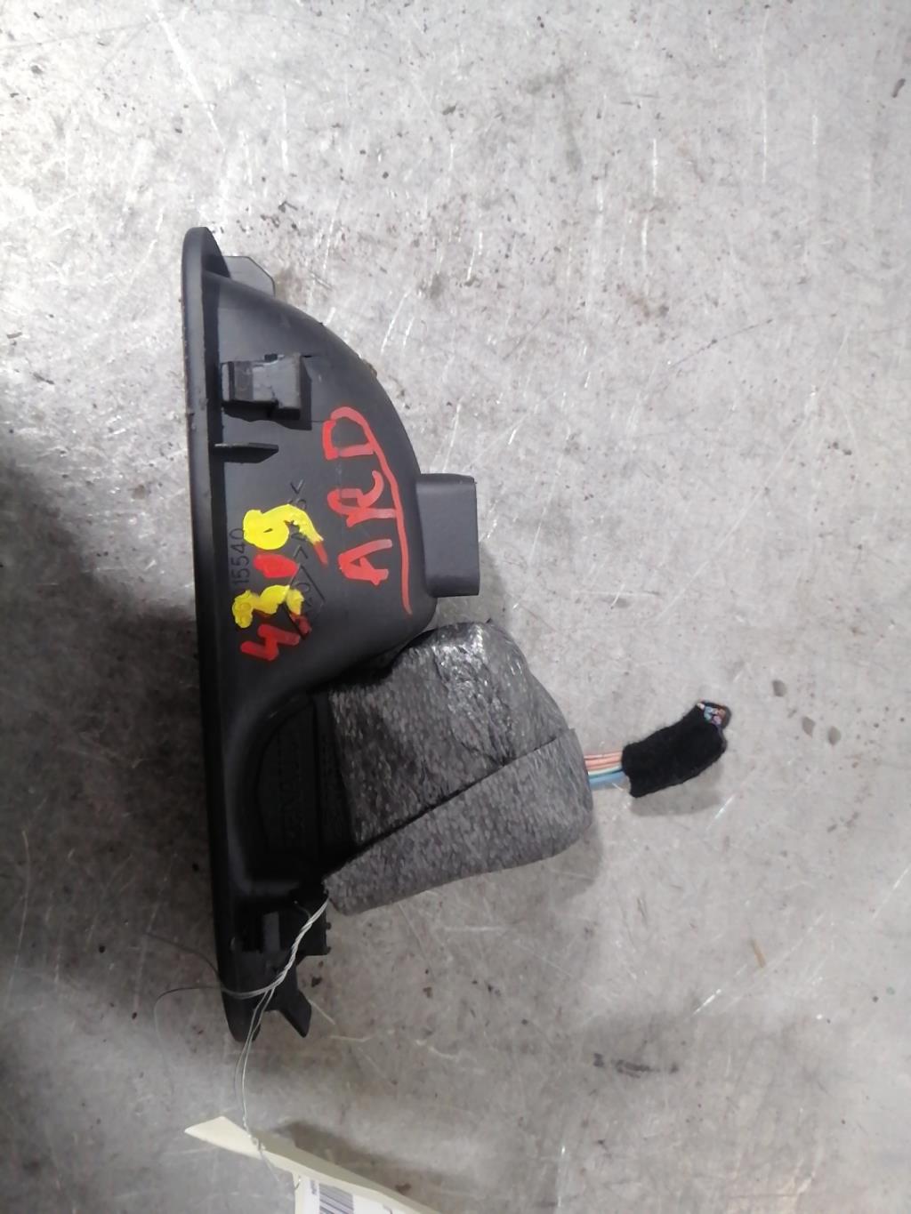 Interruttore lavacristalli posteriore destro RENAULT MEGANE 2 PHASE 1 Diésel - 1
