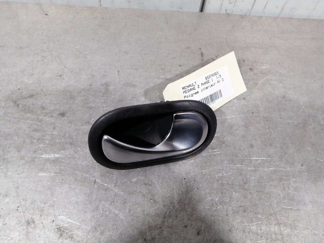 Poignee interieur avant droit RENAULT MEGANE 2 PHASE 1 Diesel - 1