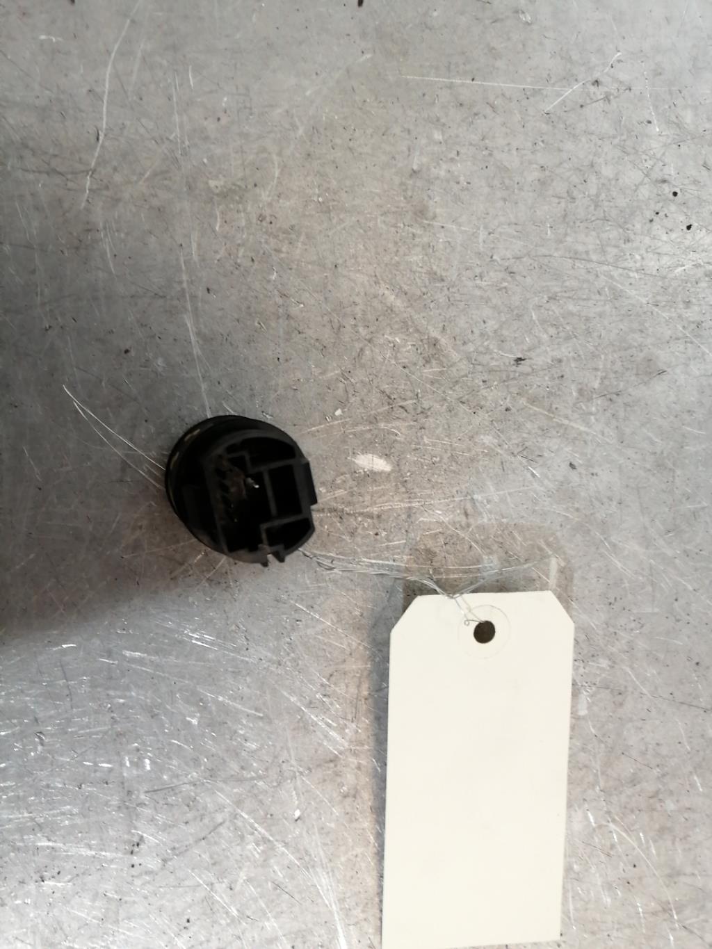 Bouton de demarrage RENAULT MEGANE 3 PHASE 1 COUPE Diesel - 1