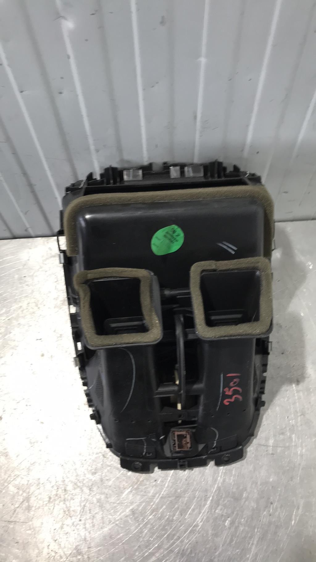 Bouton de warning PEUGEOT 206+ Diesel - 1