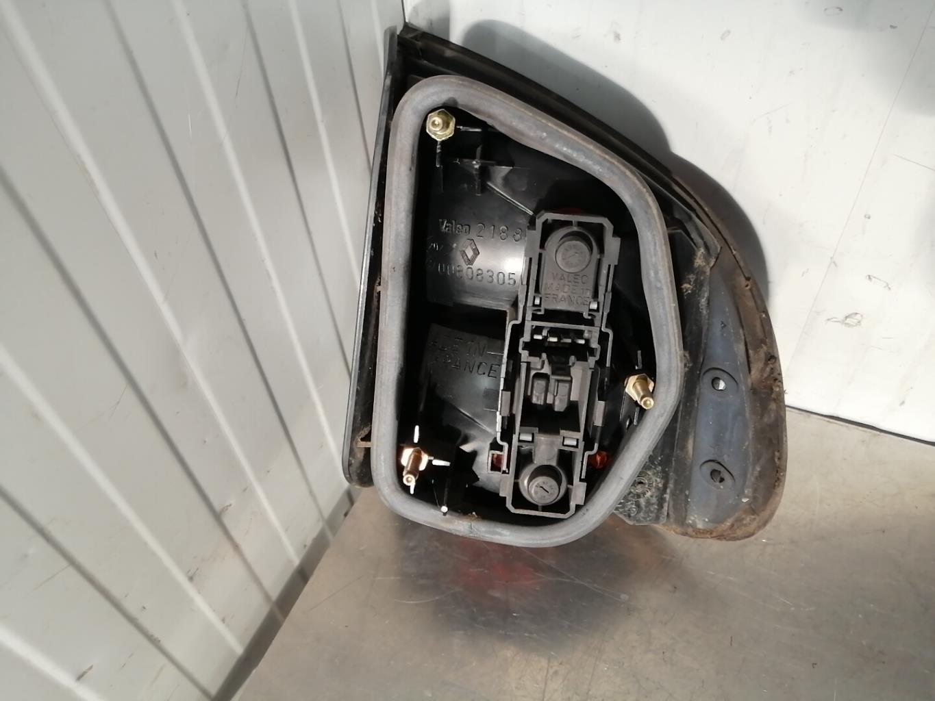 Fanale posteriore principale sinistro (luci) RENAULT SAFRANE PHASE 1 Gasolina - 1