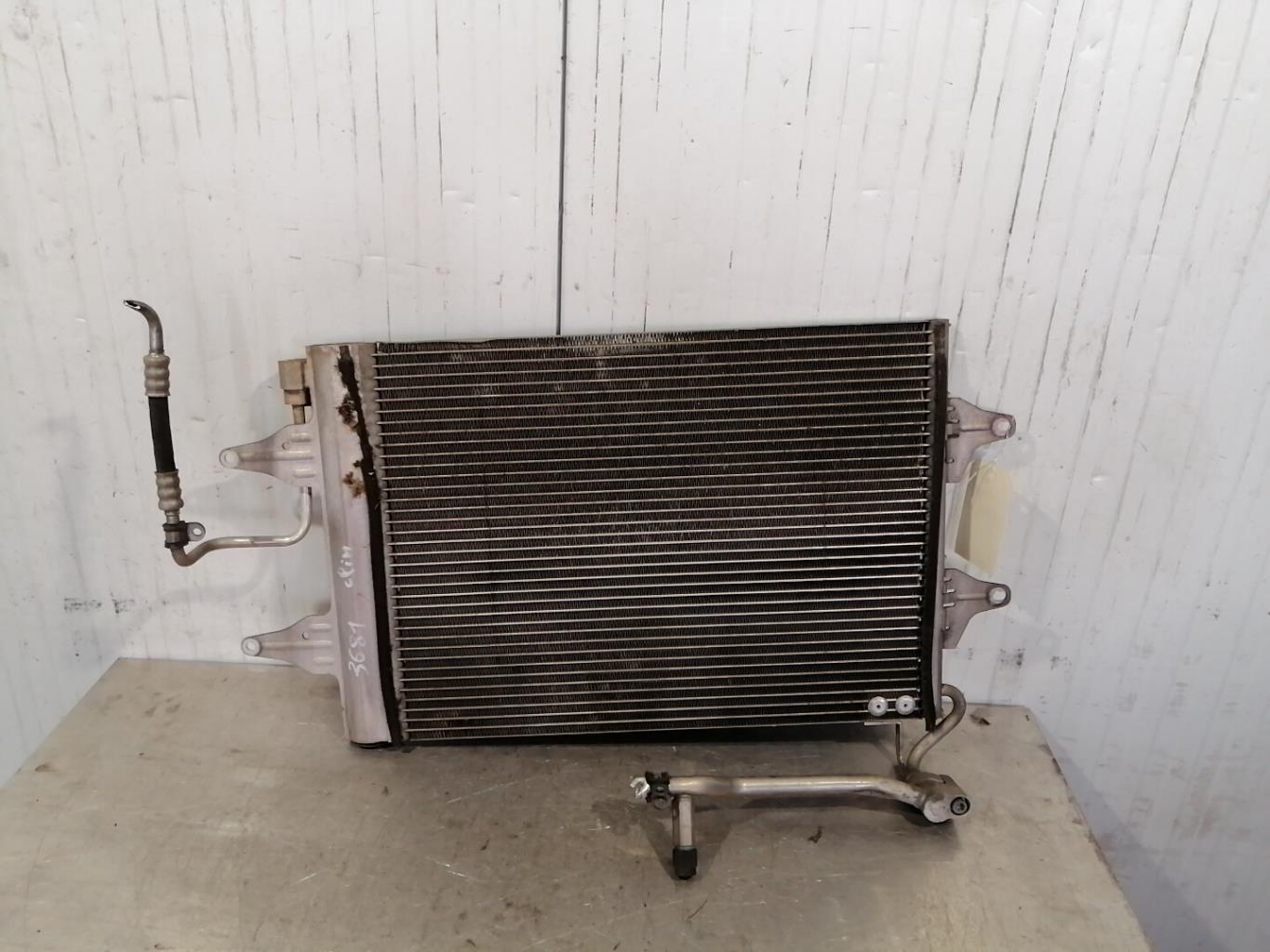 Radiateur eau clim VOLKSWAGEN POLO 4 PHASE 1 Essence - 1