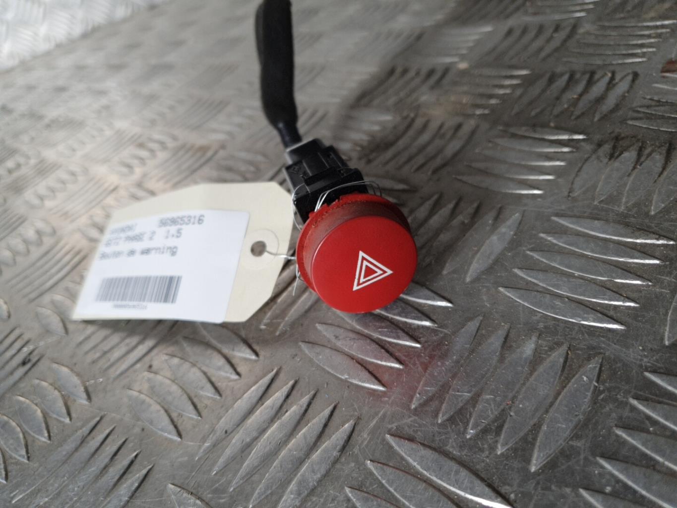 Bouton de warning HYUNDAI GETZ PHASE 2 Diesel - 1