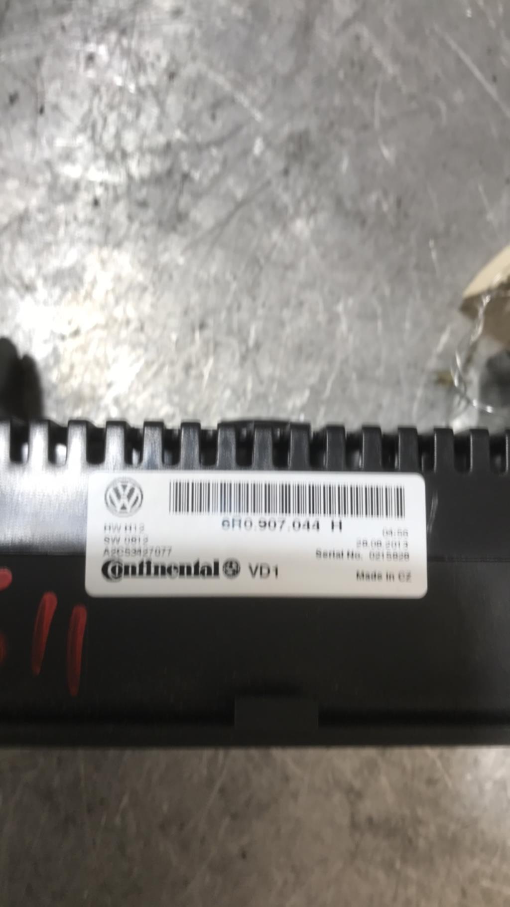 Commande chauffage VOLKSWAGEN POLO 5 PHASE 1 Essence - 1