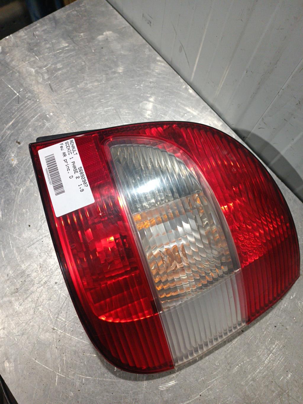 Fanale posteriore principale destro (luci) RENAULT SCENIC 1 PHASE 2 Diésel - 1