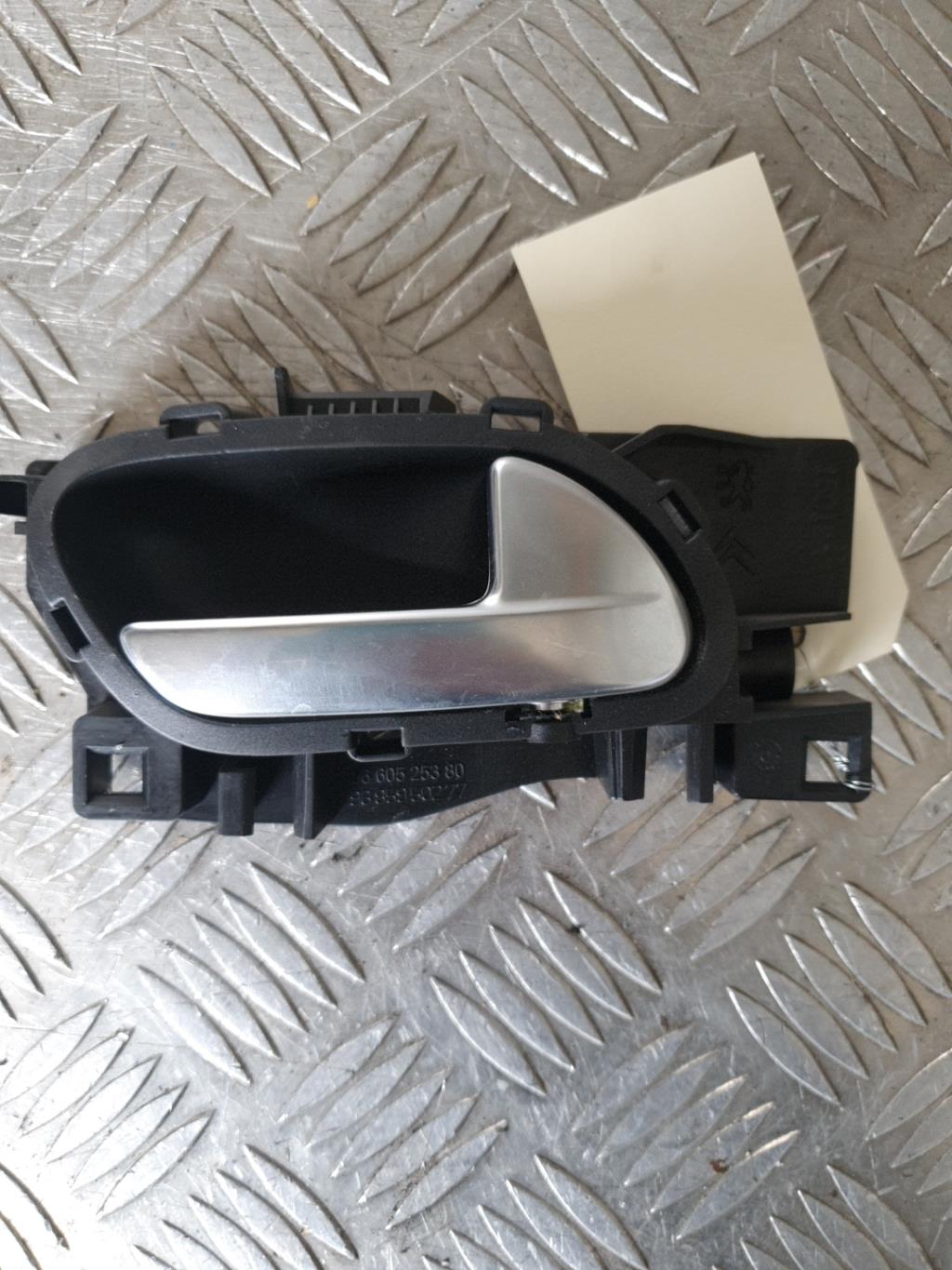 Maniglia interna posteriore destra CITROEN C5 2 BREAK Diésel - 1