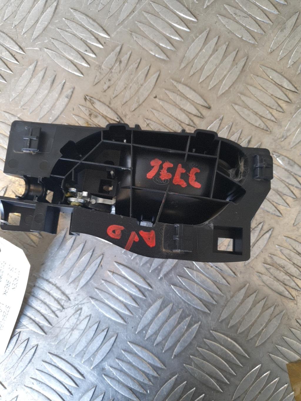 Maniglia interna anteriore destra CITROEN C5 2 BREAK Diésel - 1