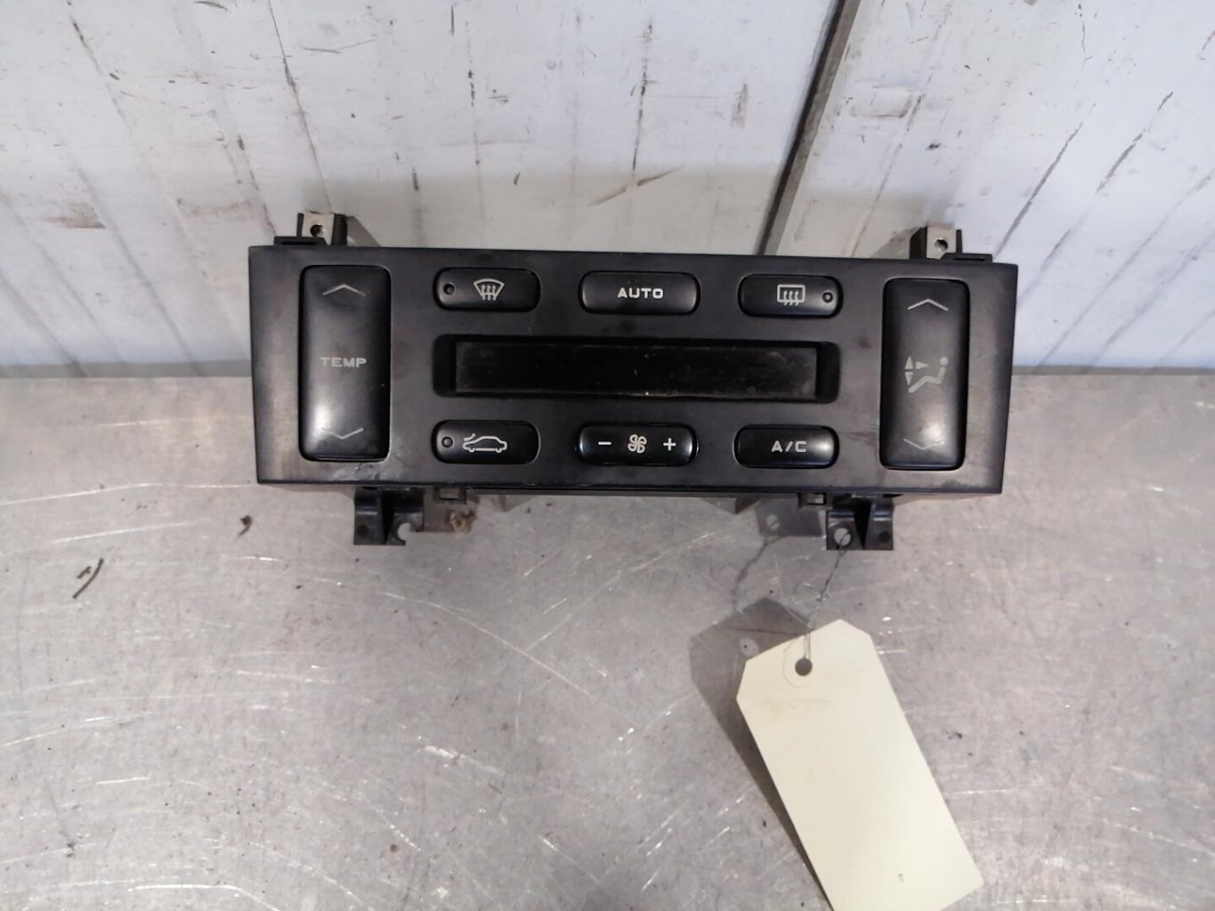 Commande chauffage PEUGEOT 406 PHASE 2 BREAK Diesel - 1