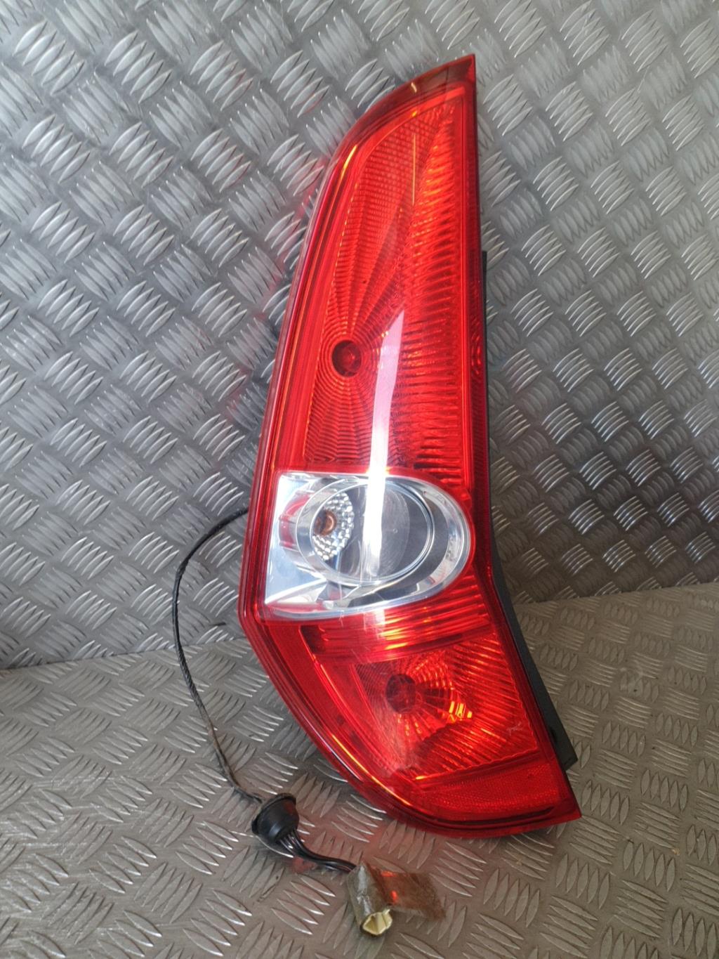 Fanale posteriore principale sinistro (luci) SUZUKI SPLASH Gasolina - 1